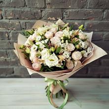 Букет цветов из:  Альстромерии, Розы и Хризантемы в Батуринской