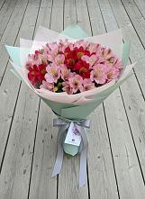 Букет цветов из:  Альстромерии в Батуринской