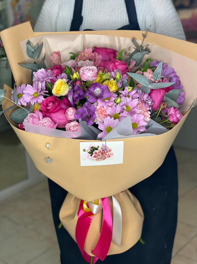 Букет цветов из: Хризантемы, Гвоздики и Альстромерии в Батуринской