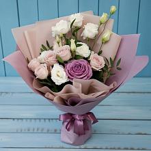 Букет цветов из:  Розы и Лизиантусы #REPLACE_PRED# Батуринской