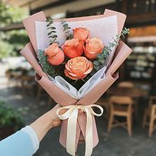 Букет цветов из:  Розы #REPLACE_PRED# Батуринской