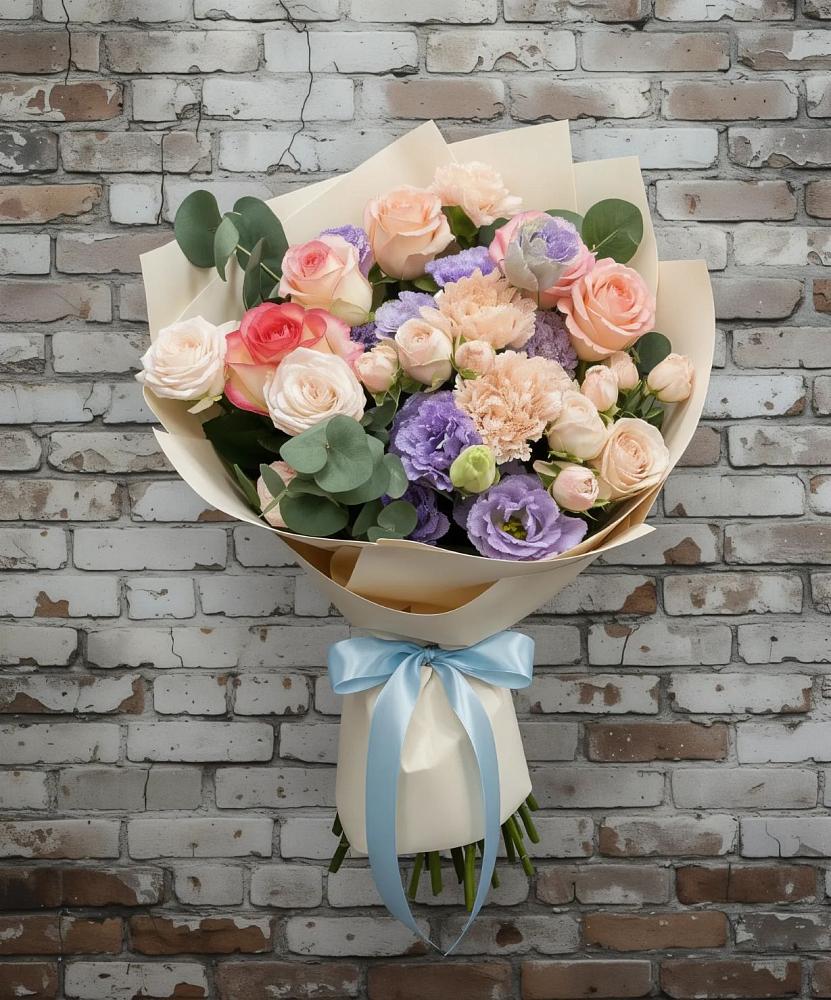 Букет цветов из: Розы, Лизиантусы и Гвоздики в Батуринской