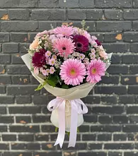Букет цветов из:  Герберы и Хризантемы в Батуринской