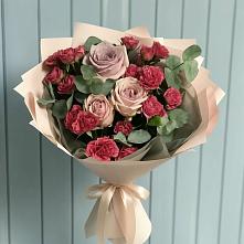 Букет цветов из:  Гвоздики и Розы в Батуринской