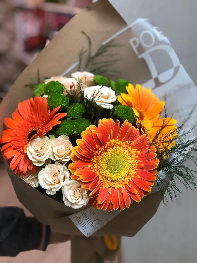 Букет цветов из: Герберы, Хризантемы и Розы в Батуринской